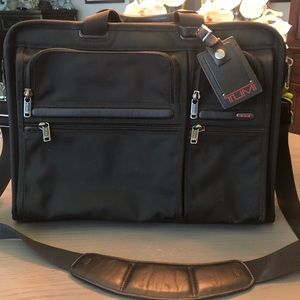 TUMI laptop bag - Black - Like New